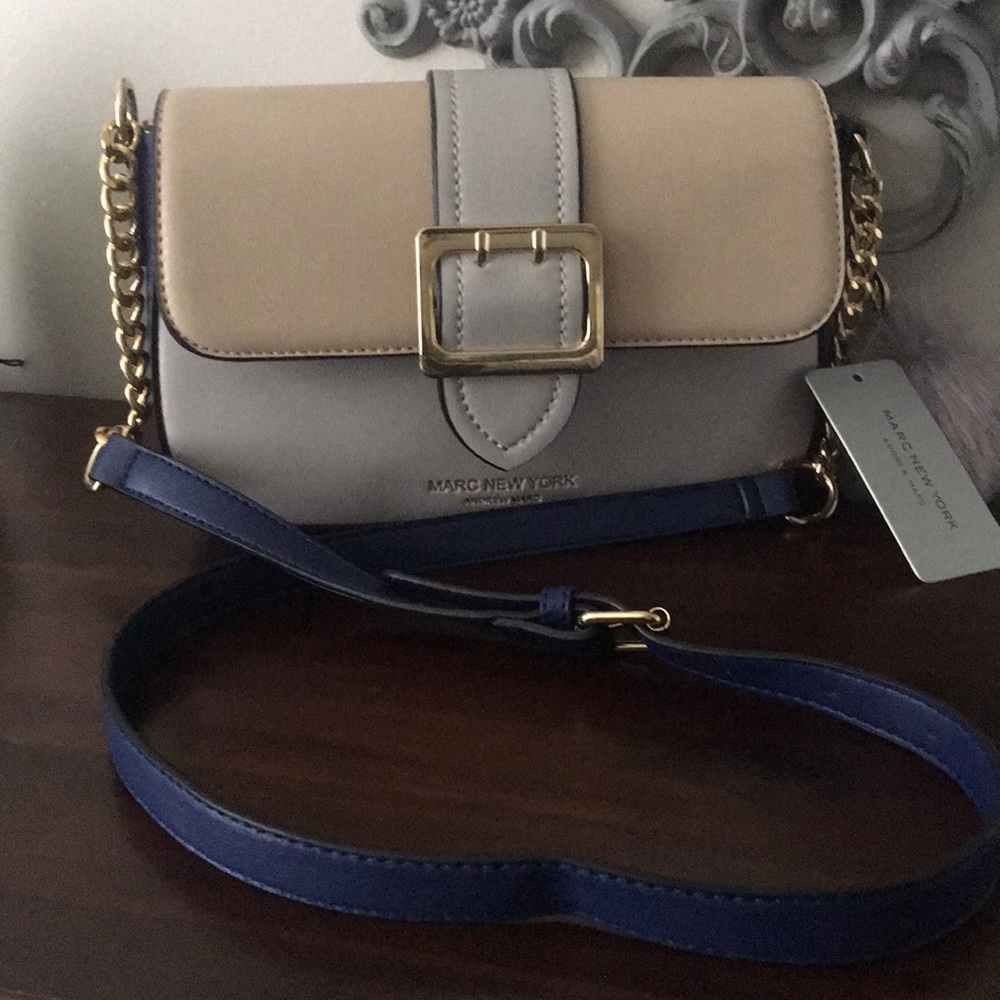CHIC ANDREW MARC CROSSBODY AND WALLET